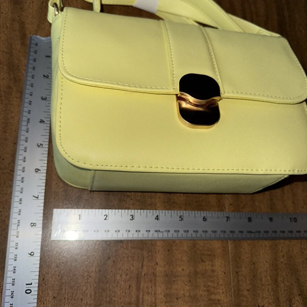 Time‎ and Tru Women'S Vida Crossbody Bag, Bright Yellow